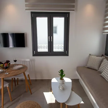 Juliano Luxury Apartments, Port Of Naxos * Naxos City
