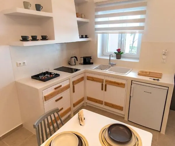 Lejlighed Juliano Luxury Apartments, Port Of Naxos *