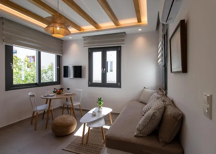 Juliano Luxury Apartments, Port Of Naxos * Naxos City