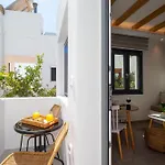 Juliano Luxury Apartments, Port Of Naxos Apartman Naxos City