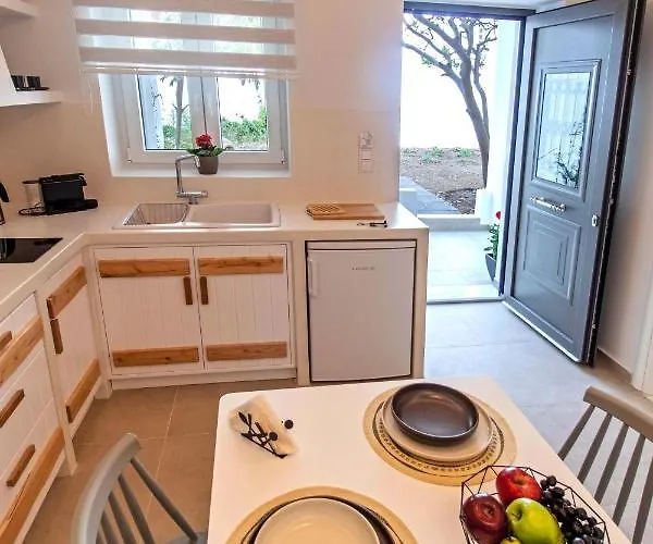 Juliano Luxury Apartments, Port Of Naxos Lägenhet *