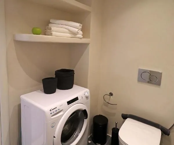 Juliano Luxury Apartments, Port Of Naxos Lägenhet